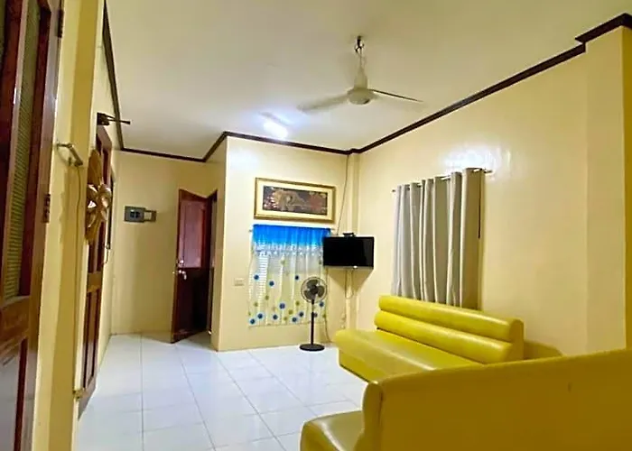 Hibiscus Dive Hotel 2*