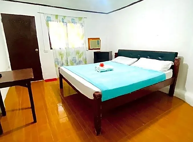 Hotel Hibiscus Dive Santa Fe (Cebu)
